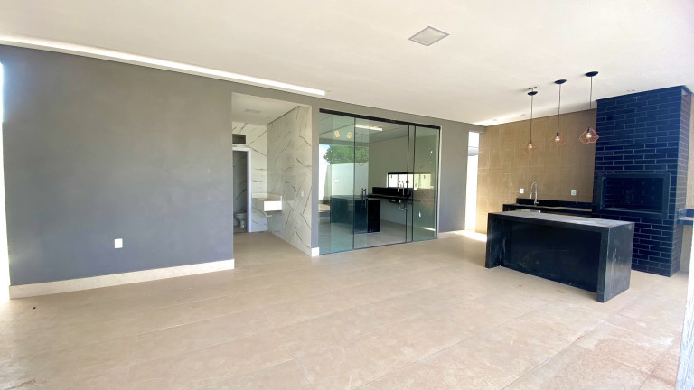 Imagem Casa de Condomínio com 4 Quartos à Venda,  em Setor Habitacional Vicente Pires - Brasília
