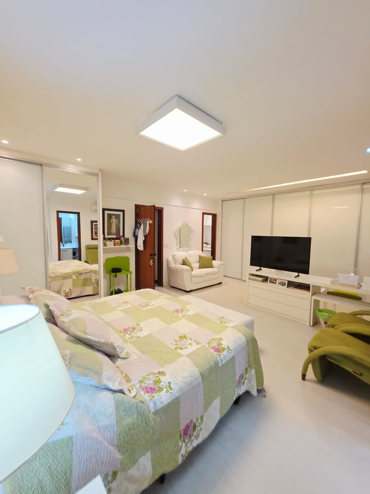 Imagem Apartamento com 4 Quartos à Venda, 224 m² em Pituba - Salvador Imagem Apartamento com 4 Quartos à Venda, 224 m² em Pituba - Salvador
