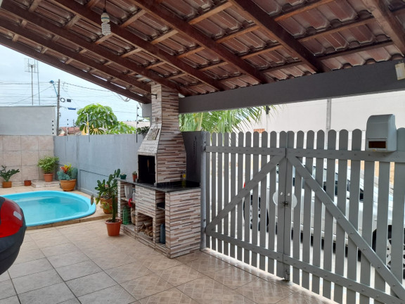 Imagem Casa com 3 Quartos à Venda, 140 m² em Bom Retiro - Matinhos