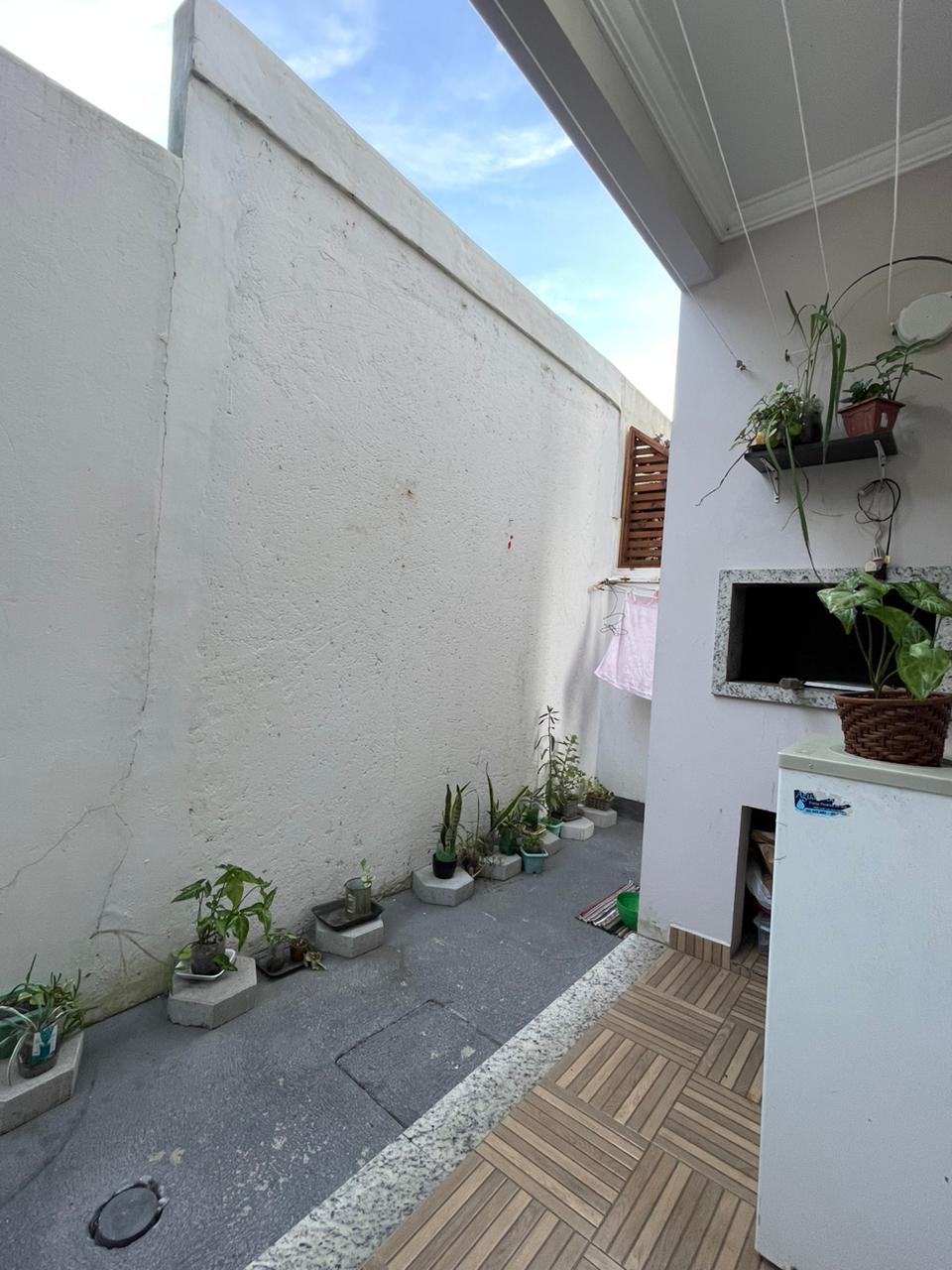 Imagem Sobrado com 2 Quartos à Venda, 90 m²em Ingleses do Rio Vermelho - Florianópolis