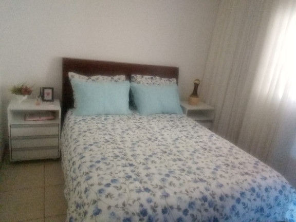 Imagem Casa com 3 Quartos à Venda, 170 m² em Setor Faiçalville - Goiânia Imagem Casa com 3 Quartos à Venda, 170 m² em Setor Faiçalville - Goiânia