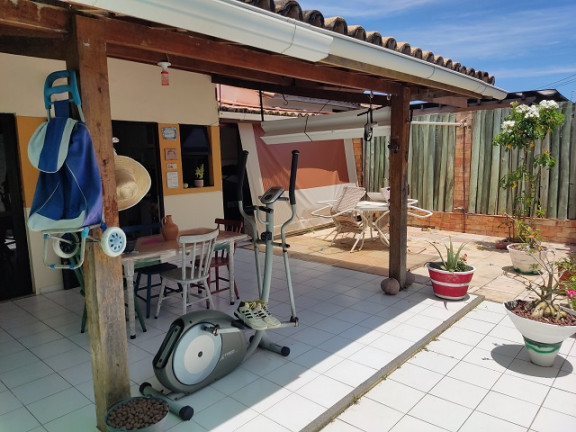 Imagem Casa de Condomínio com 4 Quartos à Venda,  em Buraquinho - Lauro de Freitas