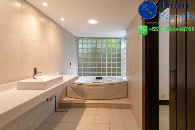 Imagem Casa com 5 Quartos à Venda, 384 m²em São Conrado - Rio de Janeiro Imagem Casa com 5 Quartos à Venda, 384 m²em São Conrado - Rio de Janeiro