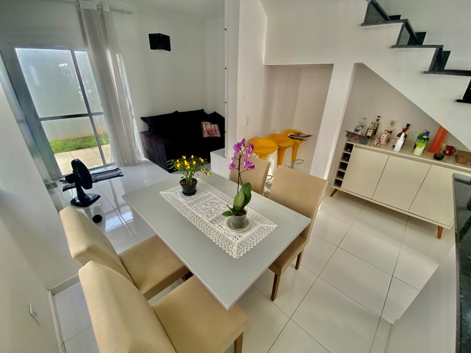 Imagem Casa de Condomínio com 2 Quartos à Venda, 78 m²em Tulipas - Jundiaí Imagem Casa de Condomínio com 2 Quartos à Venda, 78 m²em Tulipas - Jundiaí