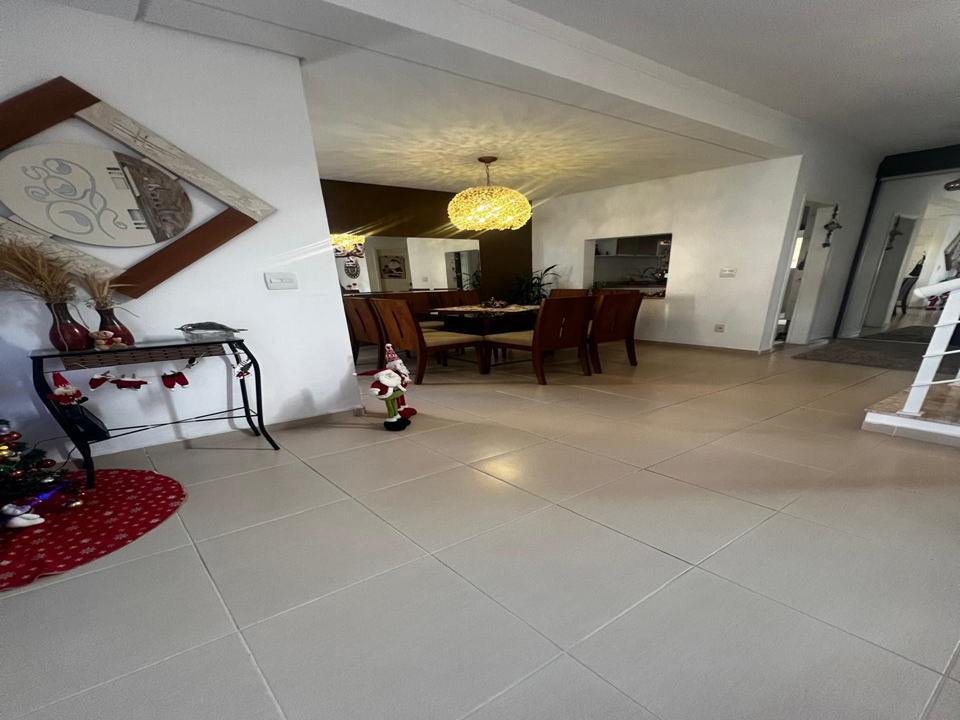 Imagem Casa de Condomínio com 3 Quartos à Venda, 230 m²em Jardim Florestal - Jundiaí Imagem Casa de Condomínio com 3 Quartos à Venda, 230 m²em Jardim Florestal - Jundiaí