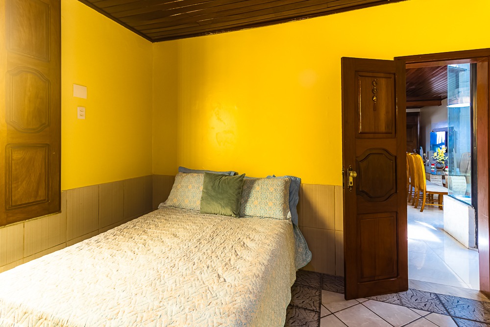 Imagem Casa com 3 Quartos à Venda, 171 m²em Souza - Belém Imagem Casa com 3 Quartos à Venda, 171 m²em Souza - Belém