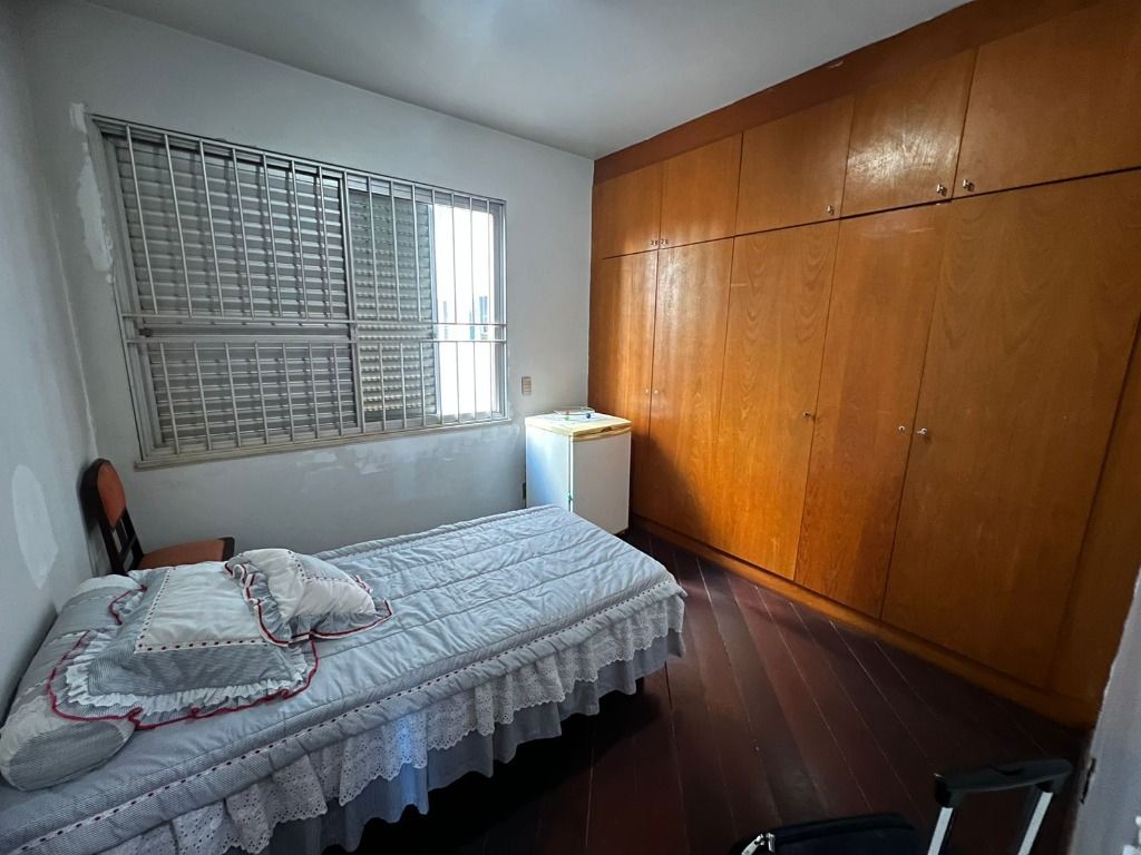 Imagem Apartamento com 4 Quartos à Venda, 214 m²em Setor Oeste - Goiânia