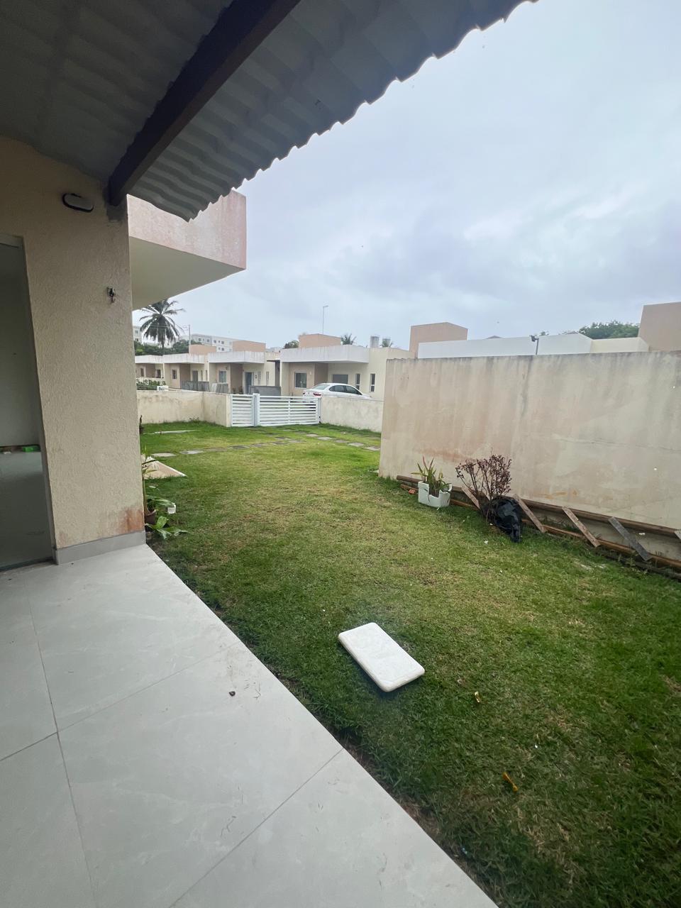 Imagem Casa com 3 Quartos para Alugar, 89 m²em Busca Vida (Abrantes) - Camaçari Imagem Casa com 3 Quartos para Alugar, 89 m²em Busca Vida (Abrantes) - Camaçari