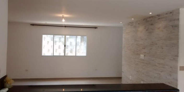 Imagem Chácara com 3 Quartos à Venda, 1.400 m² em Centro - Santa Isabel Imagem Chácara com 3 Quartos à Venda, 1.400 m² em Centro - Santa Isabel