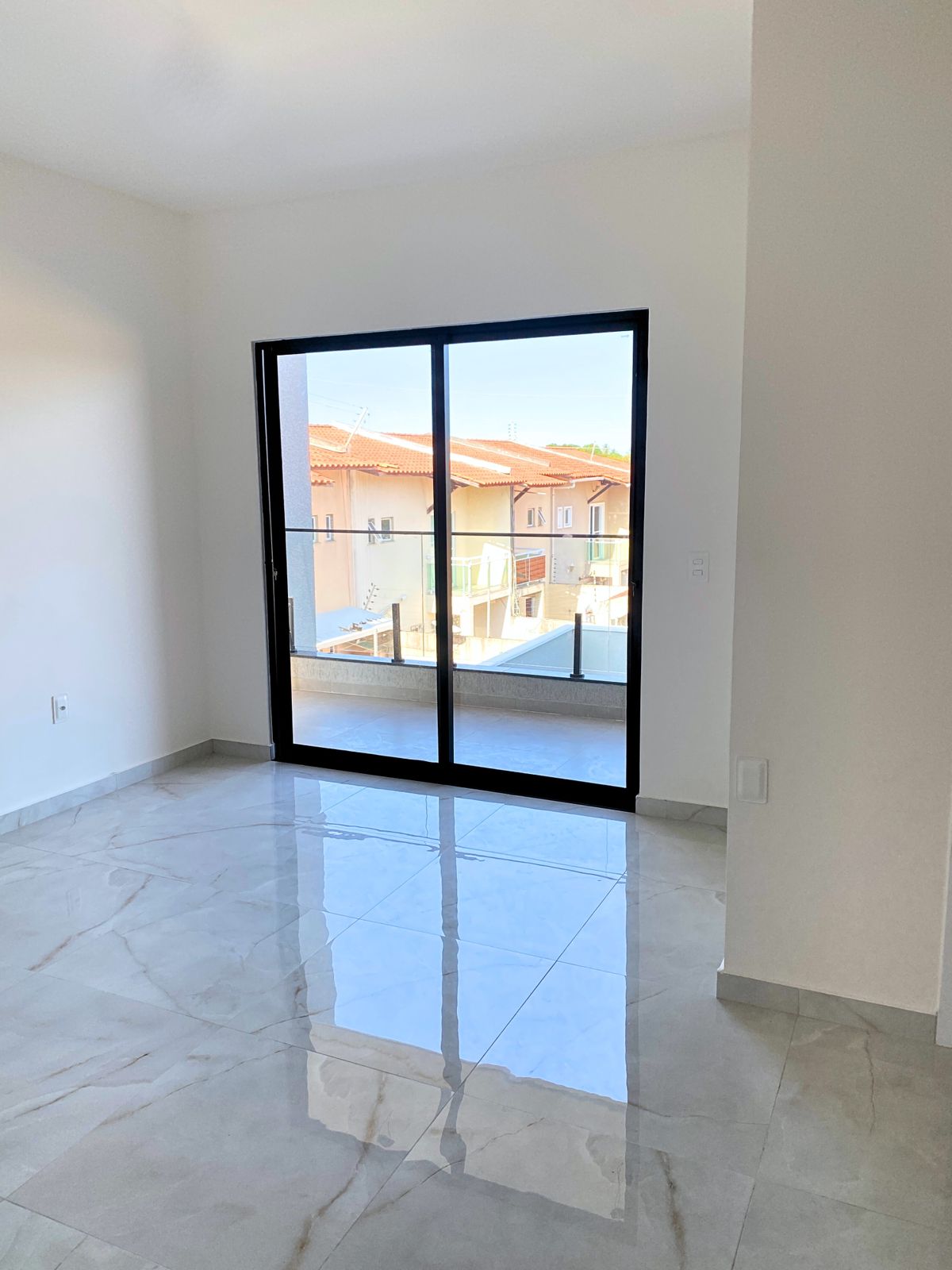 Imagem Casa com 4 Quartos à Venda, 151 m²em Centro - Eusébio Imagem Casa com 4 Quartos à Venda, 151 m²em Centro - Eusébio