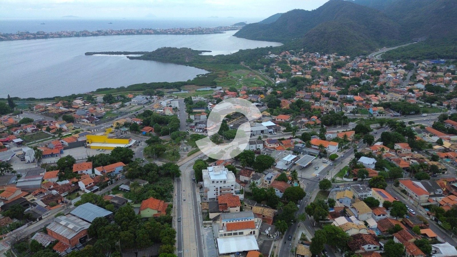 Imagem Apartamento com 2 Quartos à Venda, 76 m² em Piratininga - Niterói Imagem Apartamento com 2 Quartos à Venda, 76 m² em Piratininga - Niterói