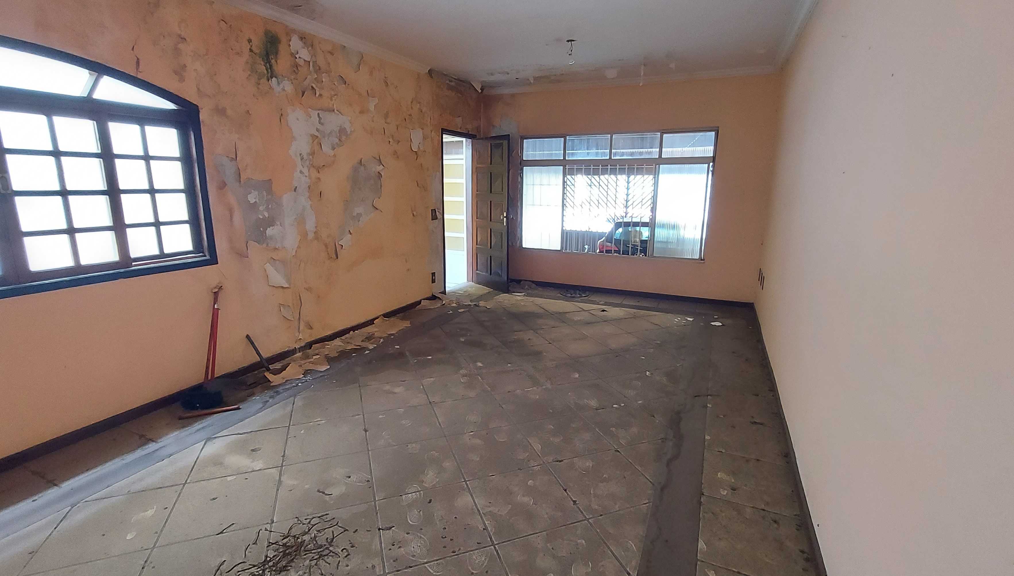 Imagem Casa com 3 Quartos à Venda, 294 m²em Vila Eldízia - Santo André
