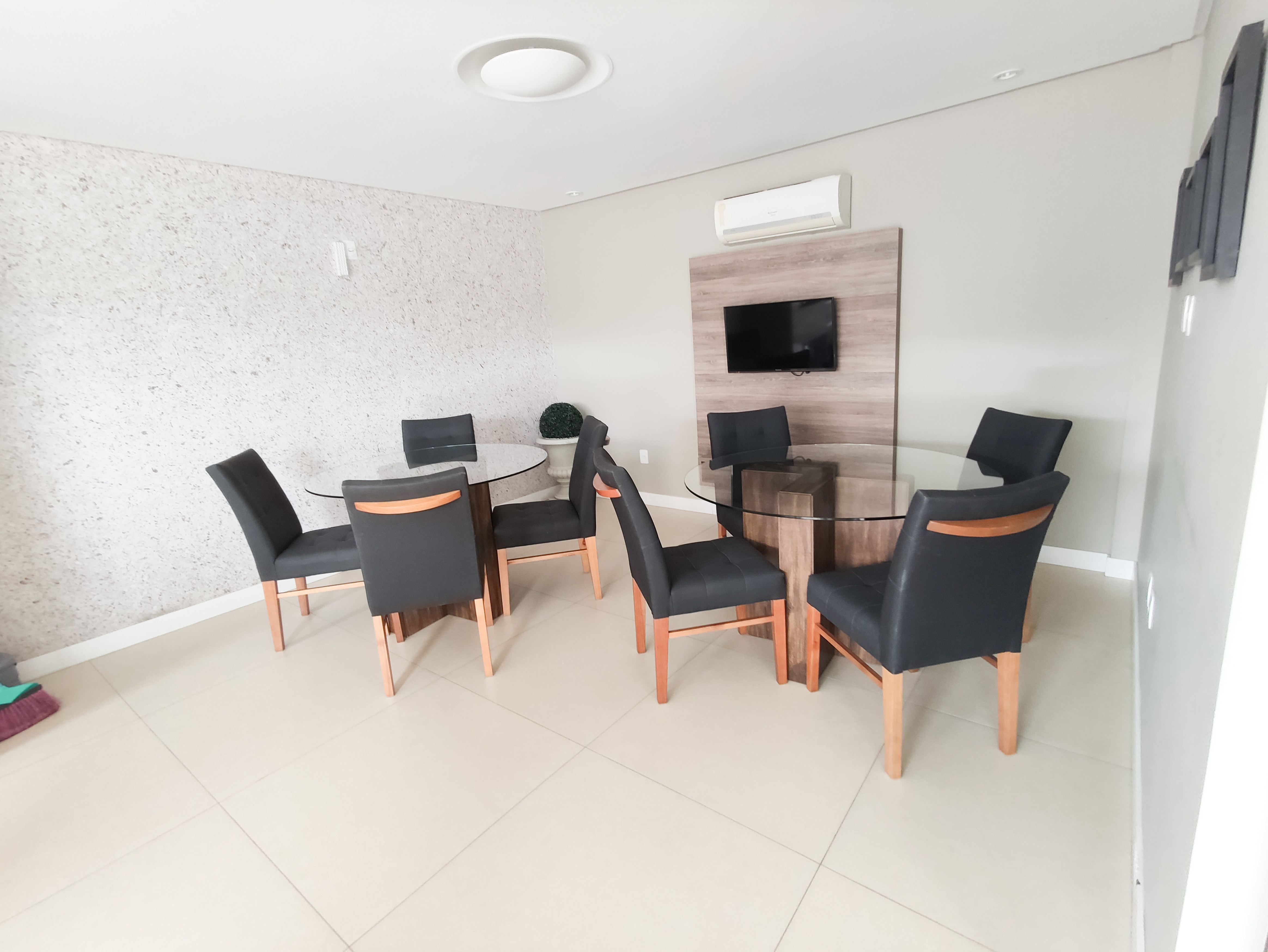 Imagem Apartamento com 2 Quartos à Venda, 72 m²em Tabuleiro - Camboriú