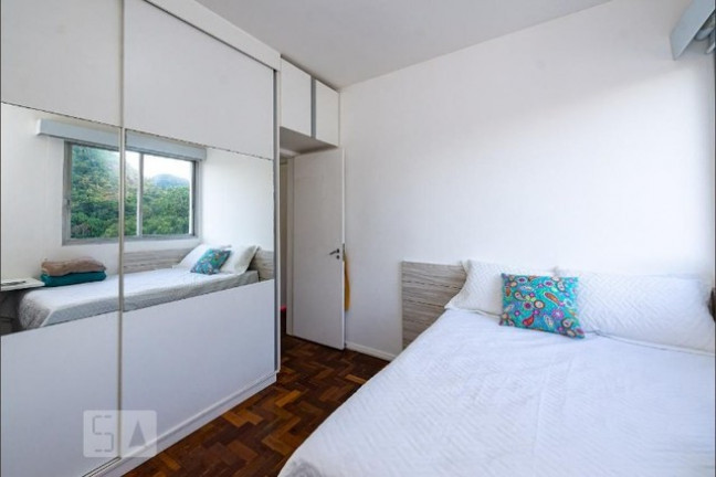 Imagem Apartamento com 3 Quartos à Venda, em Lagoa - Rio de Janeiro Imagem Apartamento com 3 Quartos à Venda, em Lagoa - Rio de Janeiro