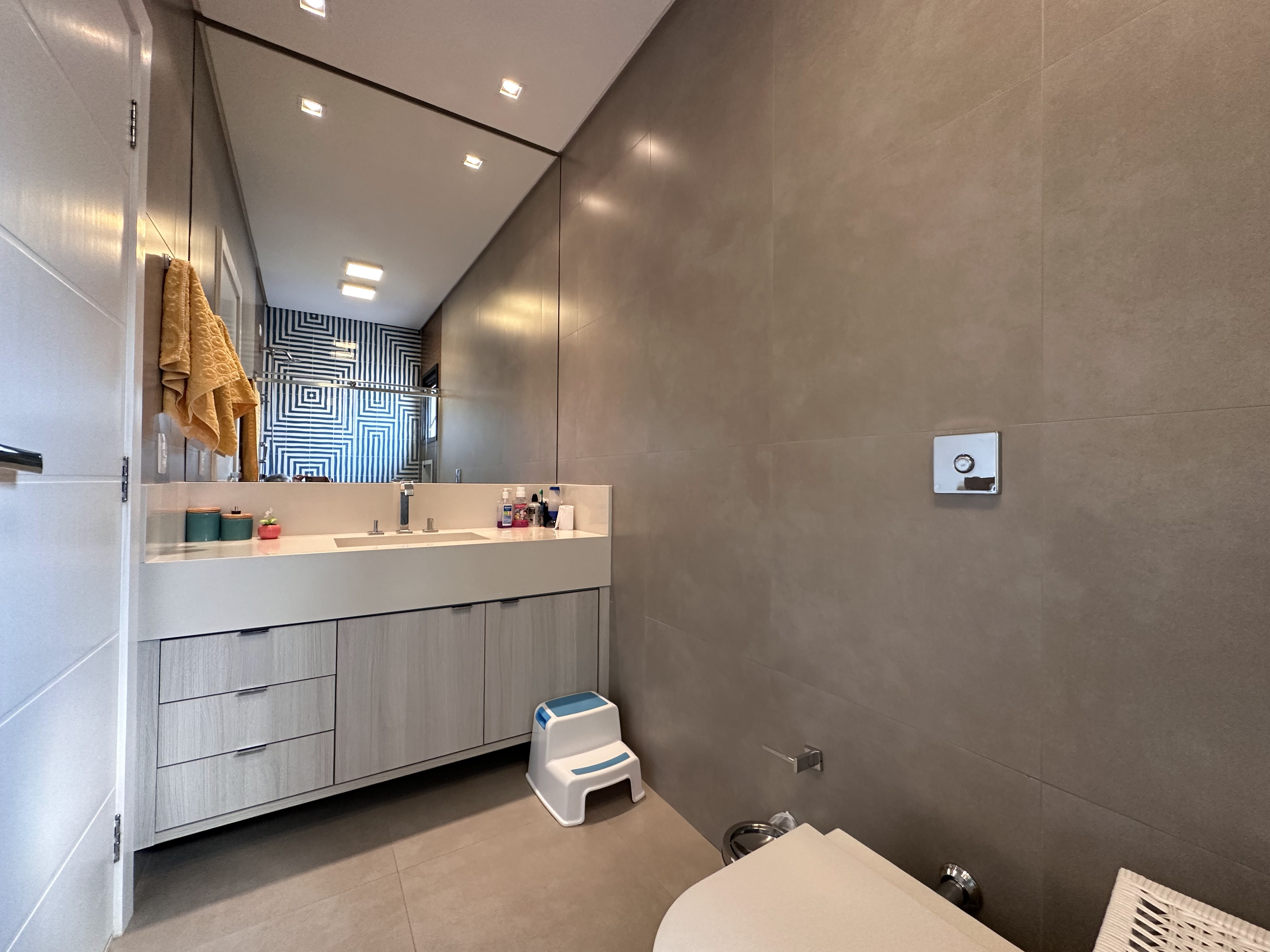 Imagem Sobrado com 4 Quartos à Venda, 395 m²em Jardim Novo Mundo - Jundiaí Imagem Sobrado com 4 Quartos à Venda, 395 m²em Jardim Novo Mundo - Jundiaí
