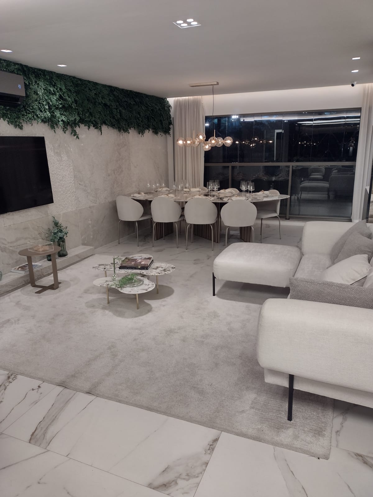 Imagem Apartamento com 3 Quartos à Venda, 134 m²em Jardim das Acácias - São Paulo