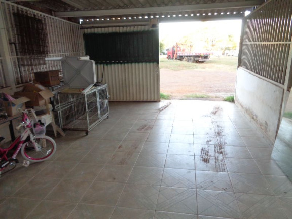 Imagem Imóvel Comercial à Venda, 225 m² em Setor de Indústrias Bernardo Sayão (Núcleo Bandeirante) - Brasília