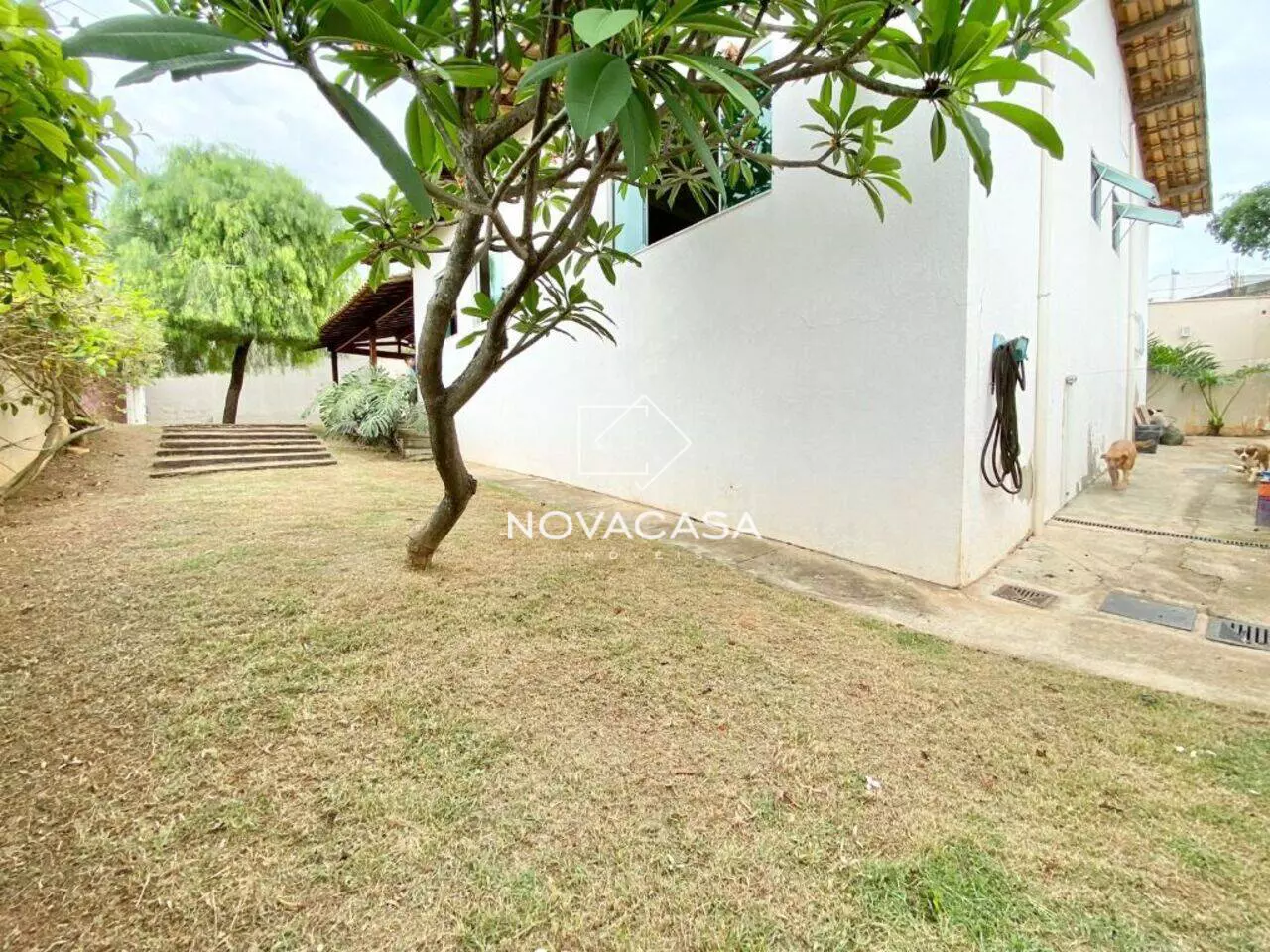 Imagem Casa com 3 Quartos à Venda, 110 m²em Trevo - Belo Horizonte Imagem Casa com 3 Quartos à Venda, 110 m²em Trevo - Belo Horizonte