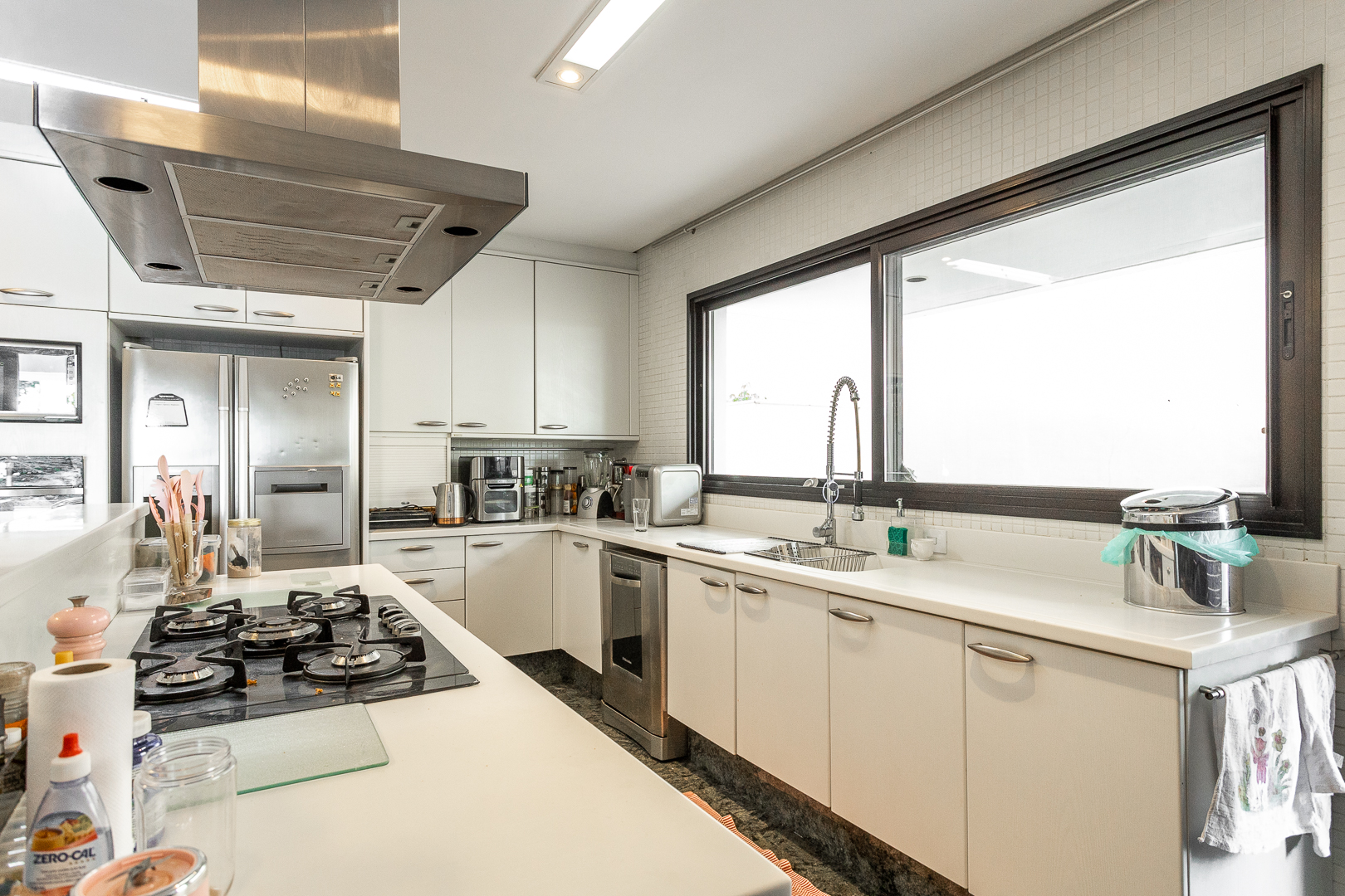 Imagem Casa de Condomínio com 5 Quartos à Venda ou Locação, 530 m² em Alphaville - Santana de Parnaíba