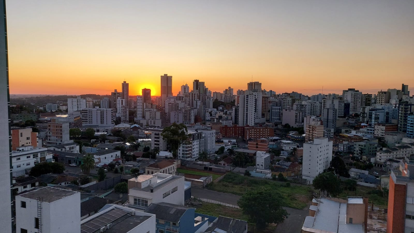 Imagem Edifício Residencial com 3 Quartos à Venda, 91 m² em Vila Rodrigues - Passo Fundo Imagem Edifício Residencial com 3 Quartos à Venda, 91 m² em Vila Rodrigues - Passo Fundo