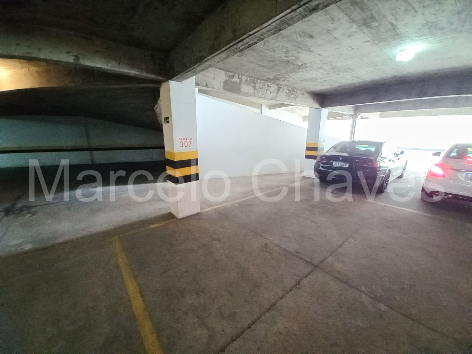 Imagem Sala Comercial à Venda, 28 m² em Higienópolis - Porto Alegre Imagem Sala Comercial à Venda, 28 m² em Higienópolis - Porto Alegre
