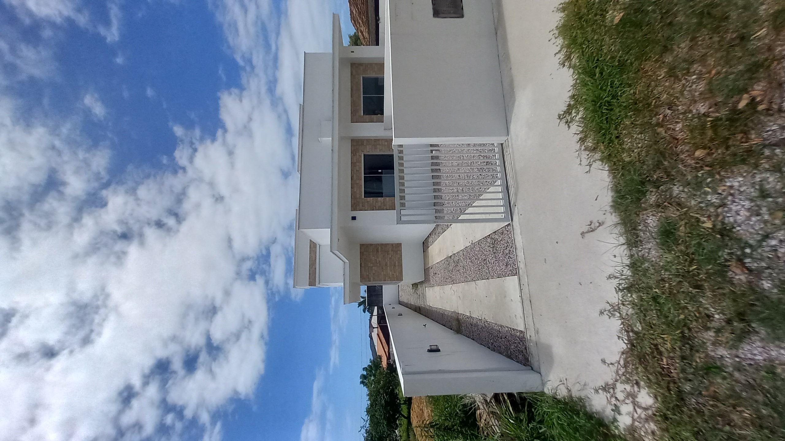 Imagem Casa com 2 Quartos à Venda, em Araçatuba - Imbituba