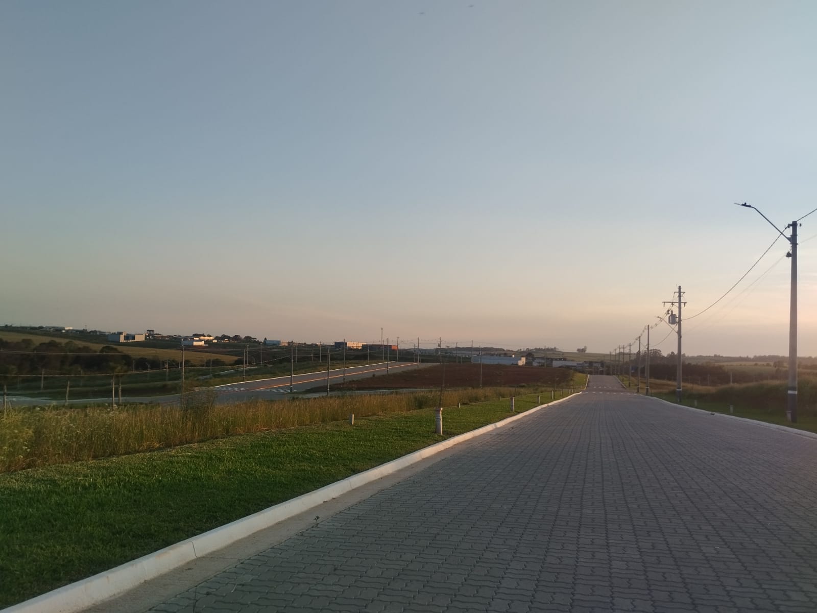 Imagem Terreno à Venda, 300 m² em Valinhos - Passo Fundo Imagem Terreno à Venda, 300 m² em Valinhos - Passo Fundo