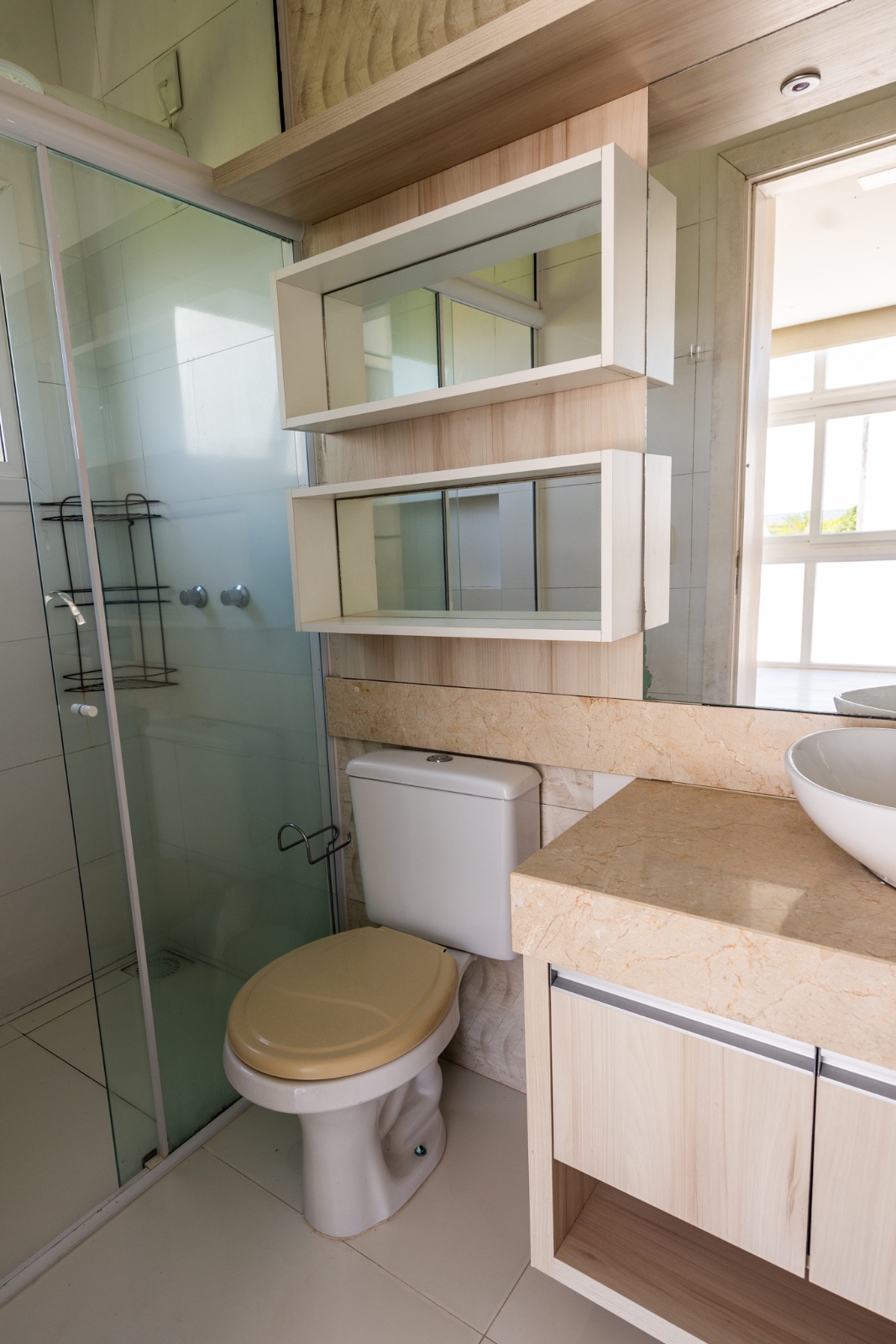 Imagem Casa de Condomínio com 4 Quartos à Venda, 214 m²em centro - Tramandaí Imagem Casa de Condomínio com 4 Quartos à Venda, 214 m²em centro - Tramandaí