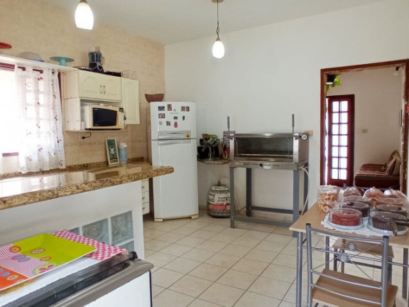 Imagem Sobrado com 4 Quartos à Venda, 250 m² em Balneário Dos Golfinhos - Caraguatatuba Imagem Sobrado com 4 Quartos à Venda, 250 m² em Balneário Dos Golfinhos - Caraguatatuba