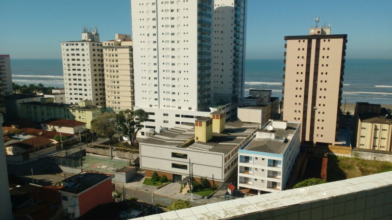 Imagem Apartamento com 2 Quartos à Venda, 76 m² em Caiçara - Praia Grande