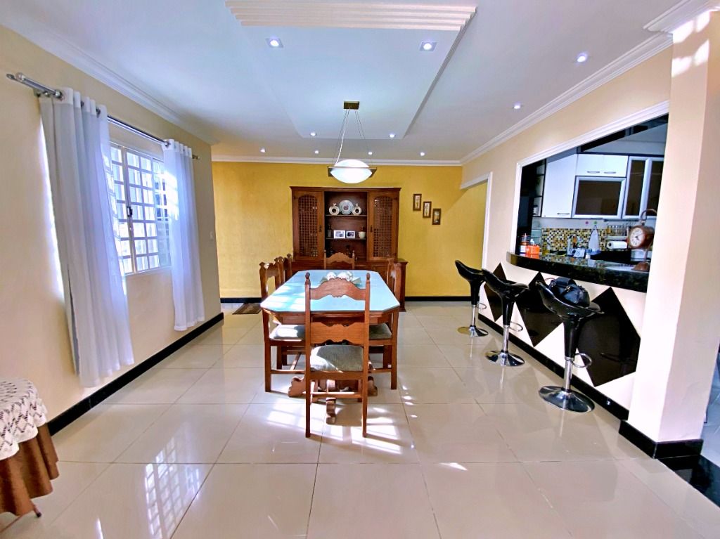 Imagem Casa com 3 Quartos à Venda, 266 m² em Planalto - Belo Horizonte Imagem Casa com 3 Quartos à Venda, 266 m² em Planalto - Belo Horizonte