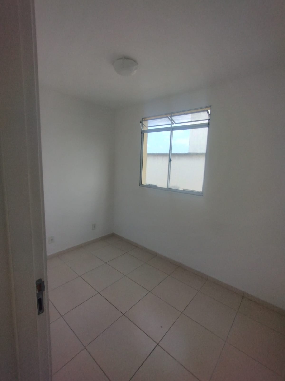 Imagem Apartamento com 3 Quartos para Alugar, 50 m²em Caji - Lauro de Freitas Imagem Apartamento com 3 Quartos para Alugar, 50 m²em Caji - Lauro de Freitas