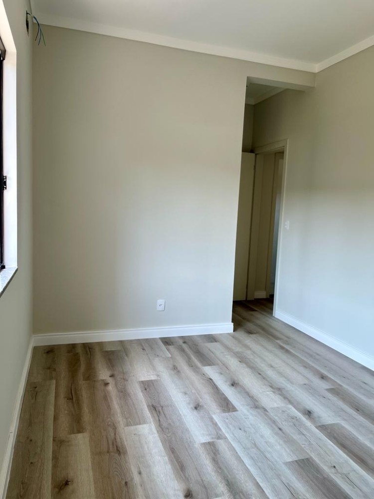 Imagem Sobrado com 3 Quartos à Venda, 116 m²em Bom Retiro - Joinville