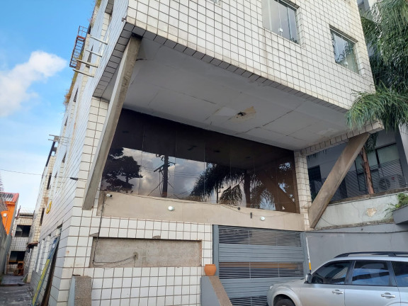 Imóvel Comercial à Venda ou Locação, 2.048 m² em Vila Congonhas - São Paulo