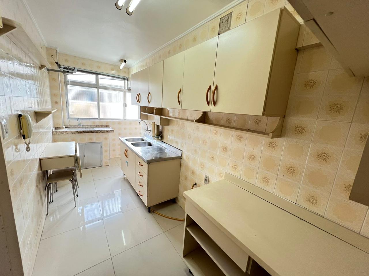 Imagem Apartamento com 2 Quartos à Venda, 111 m² em Azenha - Porto Alegre