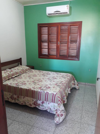 Imagem Casa com 6 Quartos à Venda, 248 m² em Ingleses do Rio Vermelho - Florianópolis