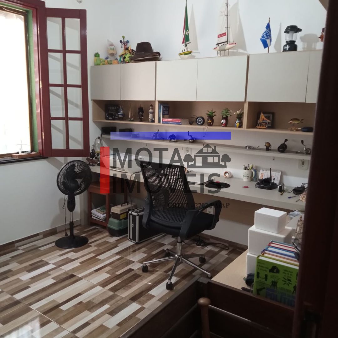 Imagem Casa de Vila com 3 Quartos à Venda, 245 m²em Umarizal - Belém Imagem Casa de Vila com 3 Quartos à Venda, 245 m²em Umarizal - Belém
