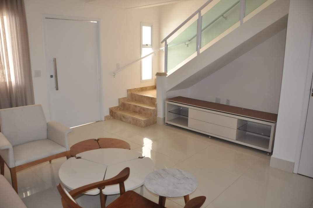 Imagem Sobrado com 3 Quartos à Venda, 143 m²em Cardoso Continuação - Aparecida de Goiânia
