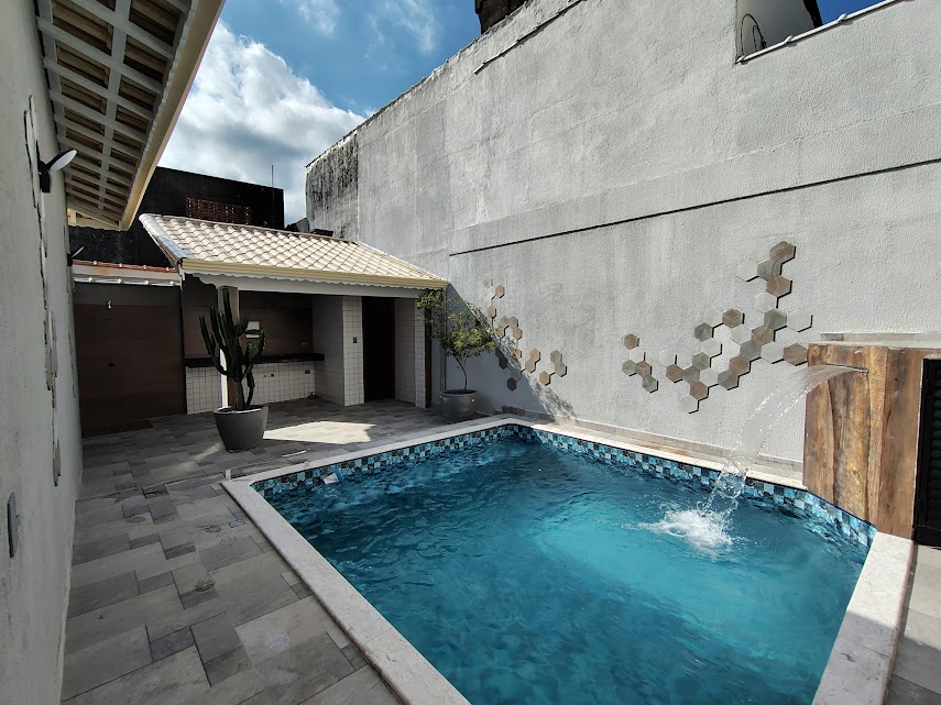 Imagem Casa com 4 Quartos à Venda, 127 m² em Caiçara - Praia Grande