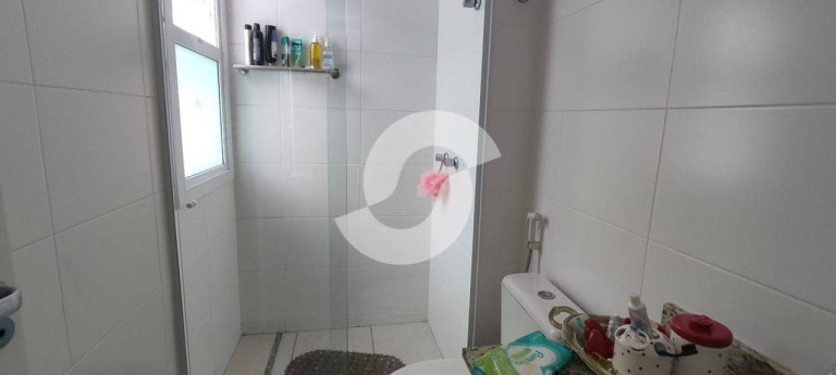 Imagem Apartamento com 3 Quartos à Venda, 84 m²em Jurujuba - Niterói
