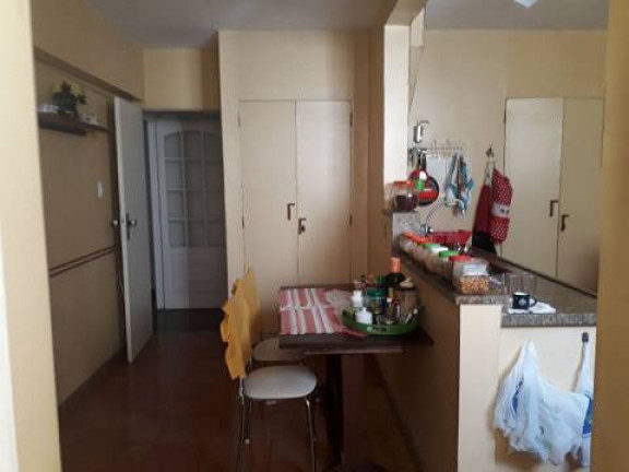 Imagem Apartamento com 3 Quartos à Venda, 180 m² em Copacabana - Rio de Janeiro Imagem Apartamento com 3 Quartos à Venda, 180 m² em Copacabana - Rio de Janeiro