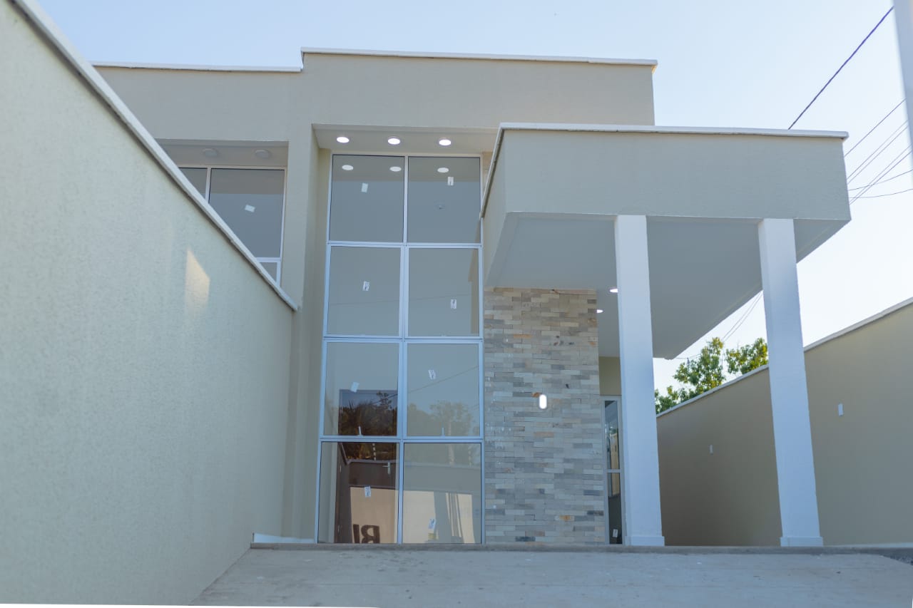 Imagem Casa com 3 Quartos à Venda, 92 m²em Luzardo Viana - Maracanaú Imagem Casa com 3 Quartos à Venda, 92 m²em Luzardo Viana - Maracanaú