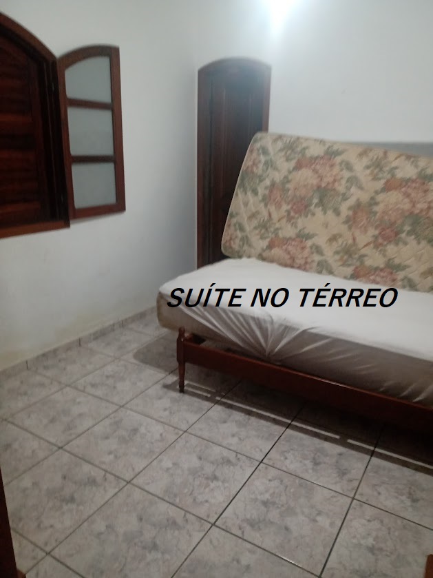 Imagem Casa com 4 Quartos para Temporada, 300 m² em Peró - Cabo Frio