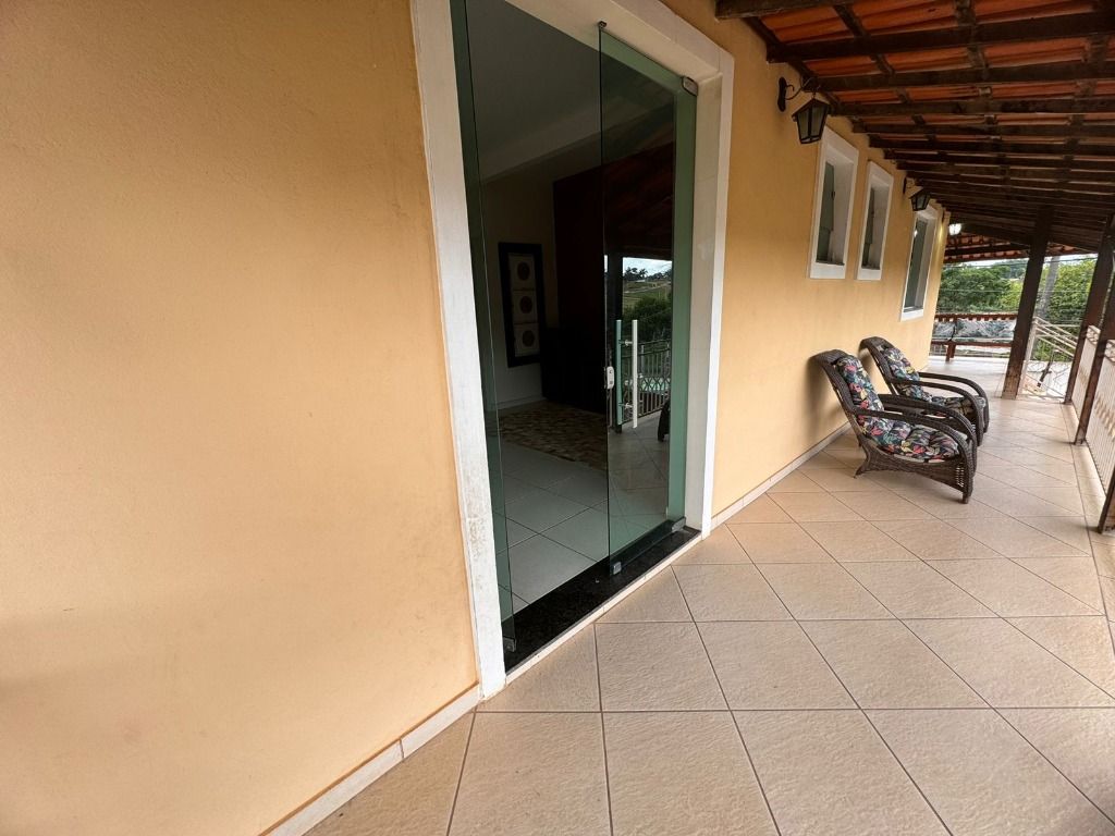 Imagem Casa com 4 Quartos à Venda, 249 m² em Tijuca - Contagem Imagem Casa com 4 Quartos à Venda, 249 m² em Tijuca - Contagem