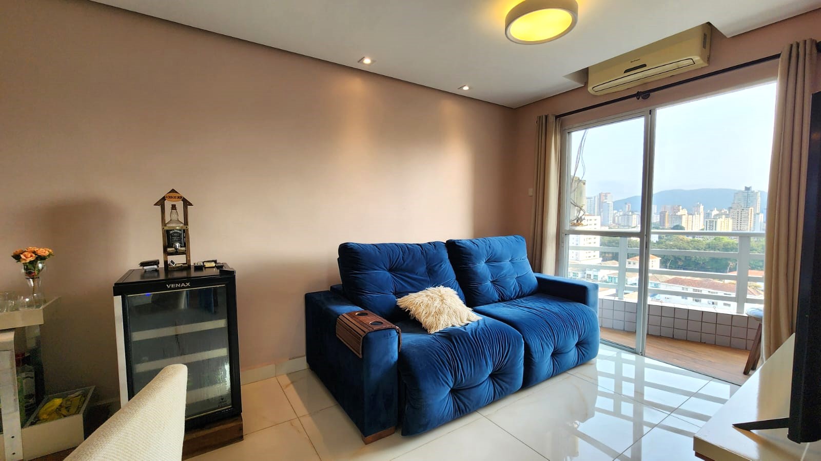 Imagem Apartamento com 2 Quartos à Venda, 72 m²em Aparecida - Santos
