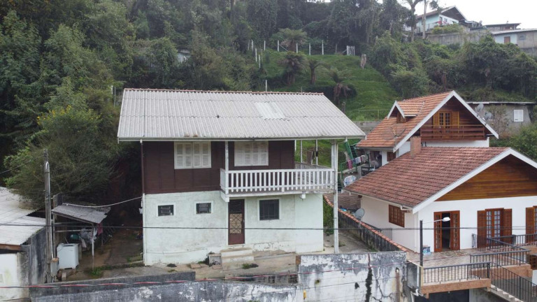 Imagem Casa com 4 Quartos à Venda, 120 m² em Santa Cruz - Campos do Jordão Imagem Casa com 4 Quartos à Venda, 120 m² em Santa Cruz - Campos do Jordão