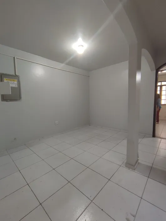 Imagem Casa com 4 Quartos para Alugar, 372 m²em Telégrafo - Belém Imagem Casa com 4 Quartos para Alugar, 372 m²em Telégrafo - Belém