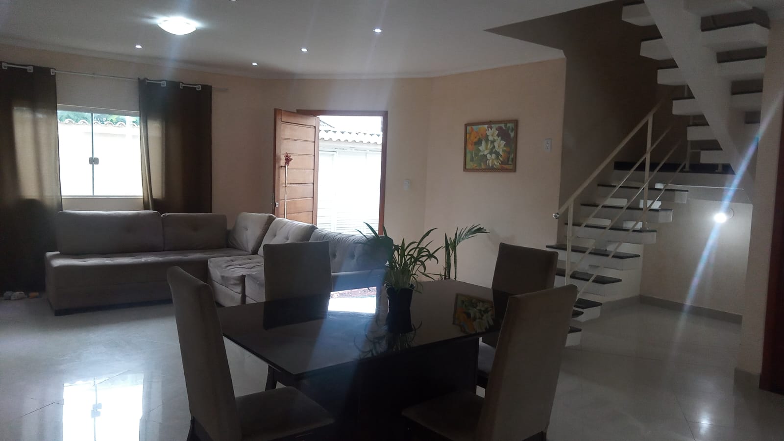 Imagem Casa de Condomínio com 3 Quartos à Venda, 210 m²em Guaratiba - Rio de Janeiro