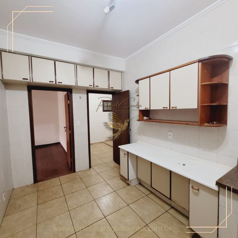 Imagem Sobrado com 4 Quartos para Alugar, 300 m² em Unifac - Botucatu