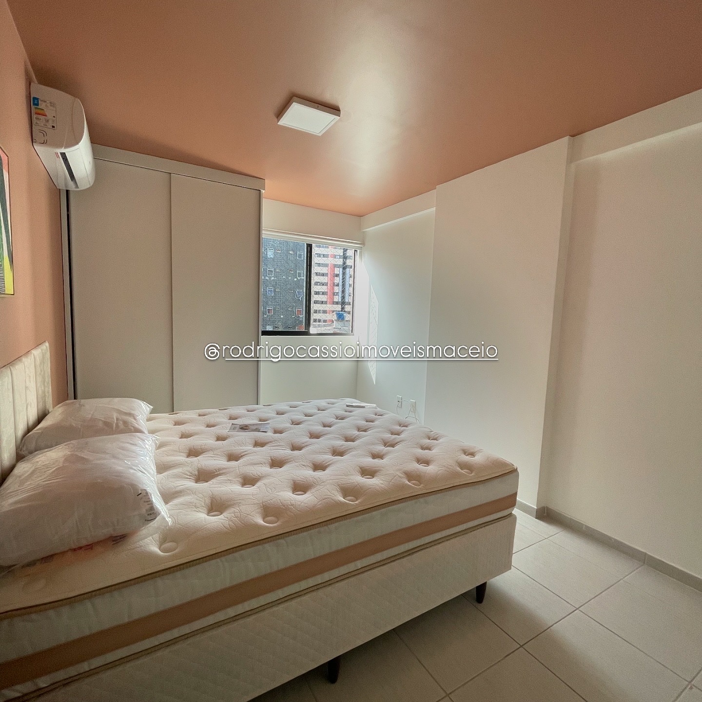 Imagem Apartamento com 1 Quarto para Alugar, 55 m² em Ponta Verde - Maceió Imagem Apartamento com 1 Quarto para Alugar, 55 m² em Ponta Verde - Maceió